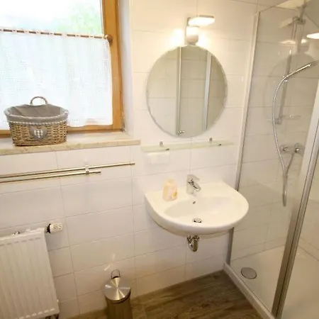 Apartamento Bachbauernhof Bayerisch Gmain Exterior foto